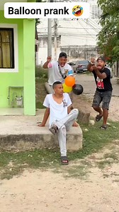Balloon prank 🤣 😆 # # #followersreels #highlighteveryone # #NewBeginnings #followers #highlights | Misra Manamat