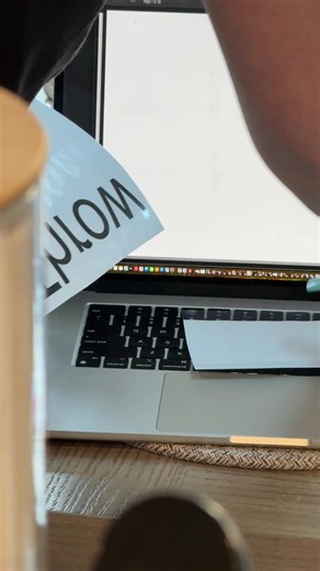 How many windows can you leave open on a Mac? Asking for a friend. 😂 #Mac #Wifey #tabs #fyp