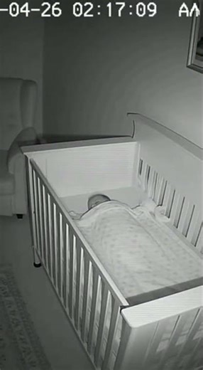 Baby Monitor Horror Footage | Shadow Appeared 😱#CCTVHorror#BabyMonitorHorror#fypシ゚viral #foryou