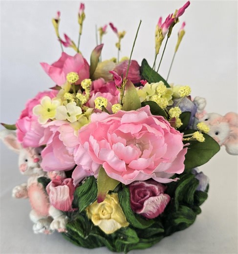 Easter Bunny Planter Basket Spring Flowers, Easter Floral Centerpiece, Bunny Spring Decor, Easter Table Decor, Easter Gift - Etsy