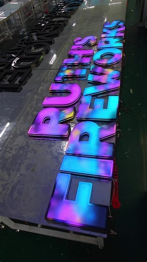 This is what a truly high-tech signboard looks like. #sign #signage #design #signagedesign #ledlight