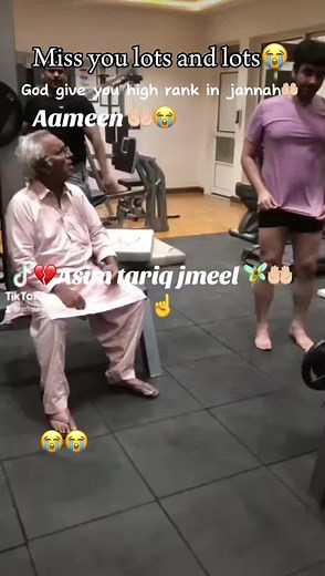 Gym Workout Tips: Squatting Technique Explained