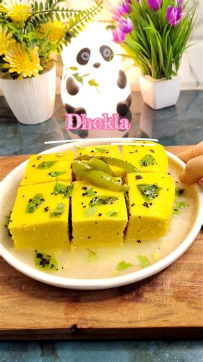 Soft & Spongy Dhokla Recipe 😋💛 | #Dhokla #GujaratiRecipe