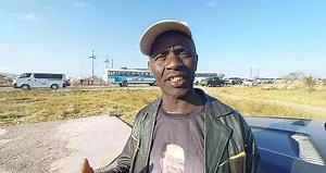 64K views · 823 reactions | UMagubane uhlala e Cowdray Park koBulawayo uthi ibandla lakhe le Zanu-PF lenza kuhle ikakhulu kwezentuthuko njalo ucela abantu balivotele kukhetho oluzayo (Video Ezra Tshisa Sibanda) | VOA Ndebele | Facebook