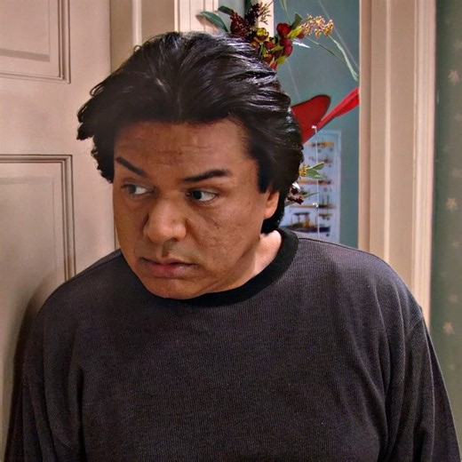 George will never find out who was in the bathroom.#georgelopez #comedy #shortvideo #viralvideo