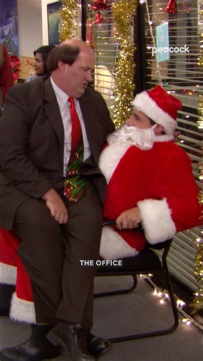 It's not the holidays without a little chaos 🎅 #TheOffice is streaming on Peacock. | Peacock TV