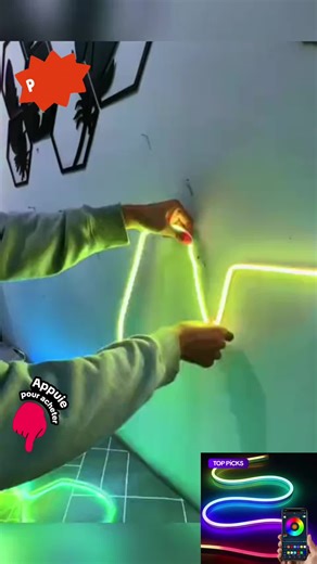 Transforme instantanément l’ambiance de ta pièce ✨ Bande LED RGB contrôlable par application, facile à installer et ultra stylée. Petit prix, gros effet. #ledrgb #lumiereambiante #decointerieur #setupgaming #tiktokshop