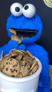 28K views · 744 reactions | Life size Cookie Monster cake 殺#cakedecorating #cookiemonster #firstbirthday #smallbusiness #3dcake | Bake Something MKE | Facebook