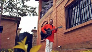 9.2K views · 416 reactions | MAMIRAPIRATRA by SAMOELA (Official Video Clip/ Album: RADIO-N' AMBANIVOLO) be mozik! 2020 | Ma'h Boutique | Facebook