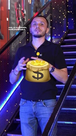 Which Business Is More Profitable: A Computer Club VS. A Virtual Reality Club?