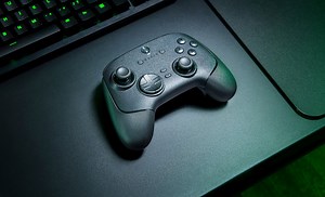 Razer Wolverine V3 Pro 8K PC Controller Review - Next Level Gaming Control