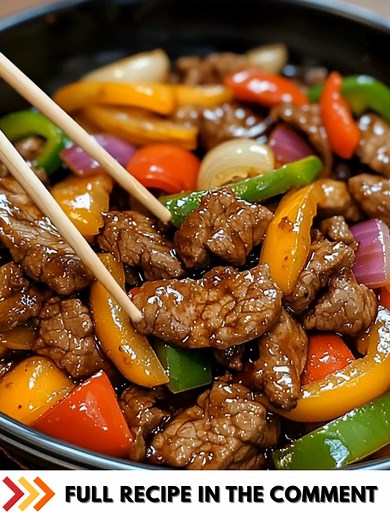 85K views · 598 reactions | Chinese Pepper Steak  Ingredients: - 1 pound beef top sirloin steak - ¼ cup soy sauce - 2 tablespoons white sugar - 2 tablespoons cornstarch - ½ teaspoon ground ginger - 3 tablespoons vegetable oil, divided - 1 red onion, cut into 1-inch squares - 1 green bell pepper, cut into 1-inch squares - 2 tomatoes, cut into wedges ...... Full Recipe in Coʍmеոτ  | Cook By Book | Facebook