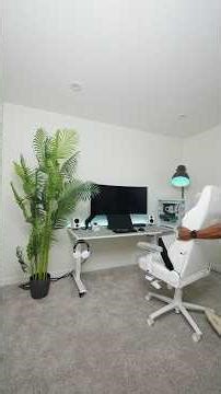 upgrading my gaming desk setup - pt 1 (walls)