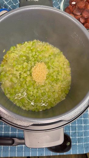 3.3K views · 19 reactions | Pressure Cooker Fresh Red Beans Part 3 | Hymel’s Kajun Kitchen | Facebook