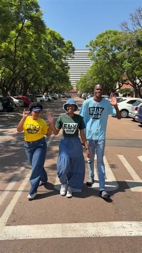 FLY@UP | Department of Student Affairs on Instagram: "🎉 Hello First-Years of 2026 and WELCOME to UP! 💛🦅 Orientation Week is almost here — 2–6 February — and we are SO excited to meet you! Keep an eye out on campus for our friendly teams in their different coloured t-shirts 👕✨ If you feel lost, unsure, or just need help… walk up and ask! We’re here for YOU. Even more exciting… 🎁 All first-year students will receive: 🔹 A faculty-coloured lanyard & name tag 🔹 Our brand-new StartUP Guide pack