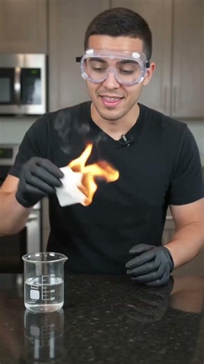 2 Mind-Blowing Chemistry Tricks You Can Try at Home! 🧪🔥