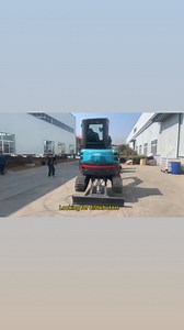 China mini excavator #excavator #digger #loader #excavators #miniexcavator #minidigger #minipelle #minidiggers #excavatorsforsale #earthmoving #earthmover #excavatorattachments #attachment #excavatorattachment #electricexcavator #batterypowered #newenergyexcavator #backhoe #forklift #slewingbearing #hydraulicmotor #rotarytableslewingsupport #excavatorpartshop | Mini digger mini excavator
