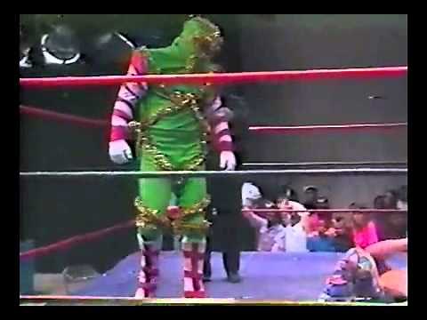 Christmas Creature vs Trey Keller