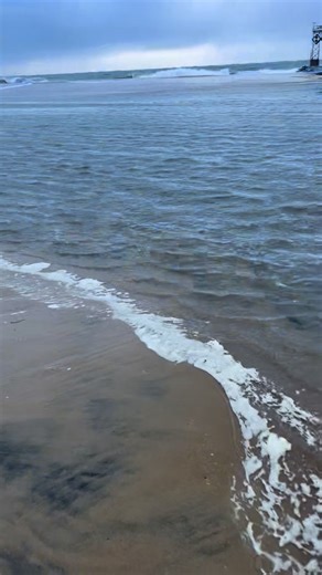 We currently have an member in OCMD that is sending us footage of the Coastal Flooding from Hurricane Erin This video was taking from the area of the OCMD boardwalk P11 | Fire Alerts of Berks County