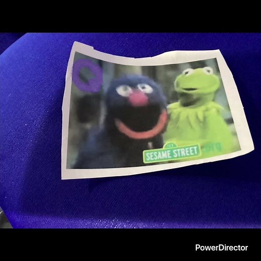Sesame Street Magic Finger Kermit Draws The Letter Q