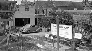 Palm Springs' La Plaza thought to be first shopping center in California