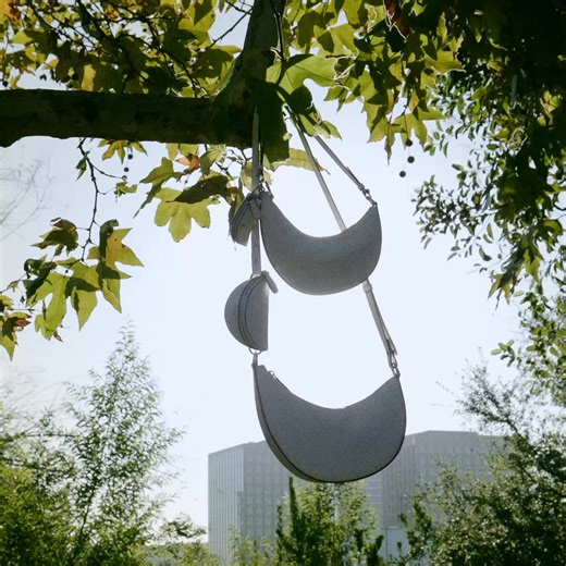 Seeking: signs of spring. #katespadeny | kate spade new york