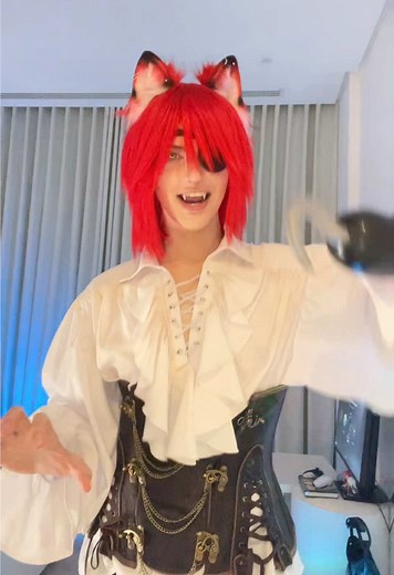 Creative Human Foxy Cosplay: Five Nights at Freddy's Inspiration
