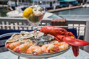 Finz Opens New Salem Location In Victoria Station Space