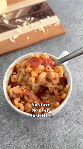 Microwave Pizza Mac and Cheese