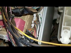 Engine Control Unit (ECU) Computer Toyota Harrier 240g 2008 Location