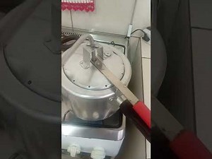 Pressure cooker popcorn maker tips with Professor Elizio...