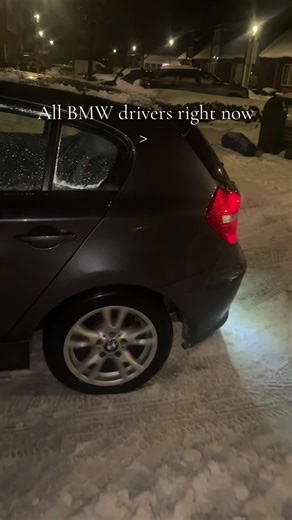 BMW Driving Experiences in Snowy Conditions