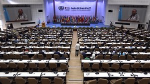 The summit of G-77 nations plus China wrapped up in Havana, Cuba, on Saturday. Participants reached consensus on developing countries’ need to close ranks to face current global challenges. They stressed the need for a more equitable world order to address poverty, access to science and technology, and to cushion the impact of climate change. CGTN’s Luis Chirino has more from Havana. #cuba #G77 #China #Havana #GlobalSouth #poverty #G77equality | CGTN America