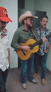 Vocal warm ups and great acoustics… 🎥 @jordanthibeaux | Josh Weathers Music