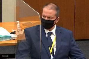 Judge OKs 3rd-Degree Murder Charge For Ex-Cop Derek Chauvin In George Floyd Killing | Oxygen