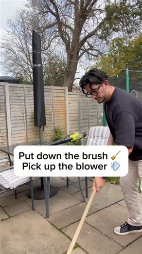 Ryobi Tools UK on Instagram: "Make garden clearing a breeze with Ryobi’s lightest & most compact leaf blower today! 🍃⁠ ⁠ Shop now via our link in bio & get a FREE 18V ONE+ power tool when you buy the 18V ONE+ Compact Leaf Blower Starter Kit⁠ ⁠"