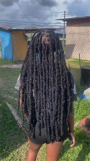 Braided_By_Tonz on Instagram: "Butterfly Locs🖤🥹#braidstyles #butterflylocs #fyb"