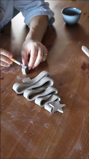 How to make a christmas tree - (hand-built ceramics) | The entire pottery process