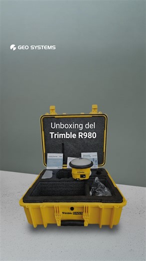 Hicimos el unboxing del Trimble R980, un receptor GNSS compacto, robusto y listo para trabajo en campo exigente. Diseño IP68, estándar militar y batería de larga duración para jornadas completas. Todo lo que necesitas para mediciones GNSS precisas, en un solo equipo. 📲 Si deseas conocer más sobre el Trimble R980, escríbenos al 51 940 482 493 o haz clic en el enlace de nuestro perfil. #GeoSystemsPeru #TrimbleR980 #GNSS #Topografia #Ingenieria #Geomática