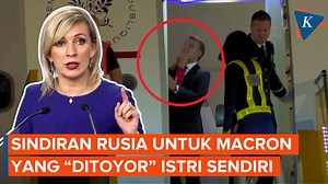 Rusia ikut buka suara dengan nada sindiran atas video viral mengenai Presiden Perancis Emmanuel Macron yang "ditoyor" oleh istrinya, Brigitte Macron. Sindiran tersebut disampaikan oleh Juru Bicara Kementerian Luar Negeri Rusia Maria Zakharova dalam sebuah unggahan di Telegram, Senin (26/5/2025). Zakharova mengeklaim, Macron menerima hook kanan alias jotosan samping kanan dari istrinya setelah keduanya mendarat untuk berkunjung ke Hanoi, Vietnam. Simak selengkapnya dalam video berikut! Penulis na