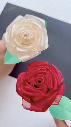 SATIN ROSE Tutorial using Satin Ribbon 🌸✨🌸 VERSION 2.0 😁 #fiordamore #foryoupage #fypシ #handmadecraft #handmade #handmadegifts #crafts #bouquetdesign #CTTO | 𝐹𝐼𝑂𝑅 𝐷' 𝐴𝑀𝑂𝑅𝐸