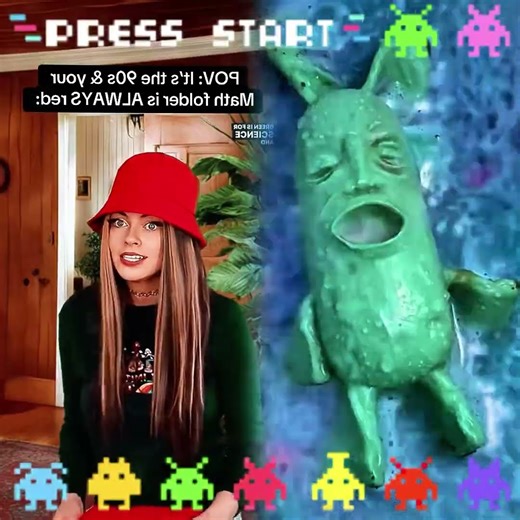 Which color folder do YOU assign for each school subject?? 🤔 #relatable