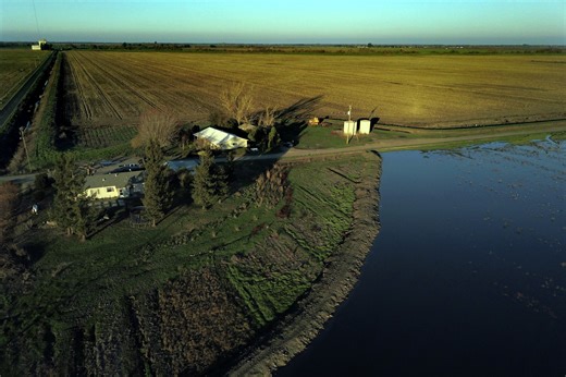 These maps show where California sank the most over the past decade