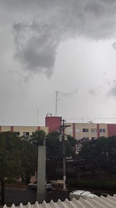 1.6K views · 25 reactions | Lá vem chuva... Junto os desastres 99% culpa dos próprios homens. Fique por dentro de tudo EM NOSSA REGIÃO, atravéz do nosso grupo de whatsApp 1198177-1974. | Zapão | Facebook