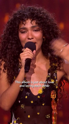 'The Art of Loving' turns ONE today 🥹 @oliviadean we're forever proud of u