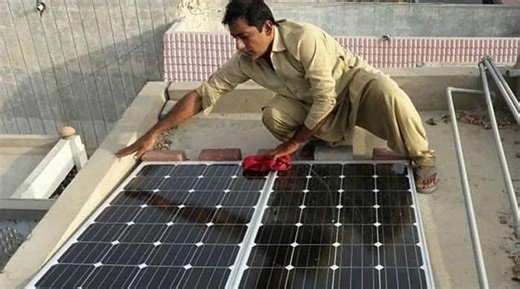 Solar power tariff: Minister says IMF didn't set condition for gross metering