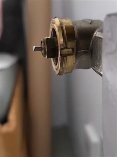 ‏So wird dein Heizkörper wieder Warm/Danfoss Ventil blockiert