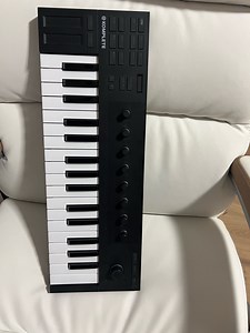 Klaviatura Komplete kontrol M 32