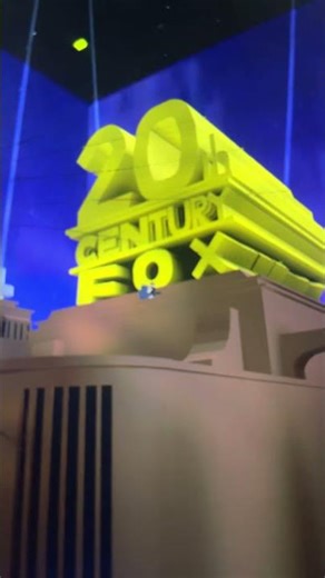 20th century fox getting destroyed on Roblox
