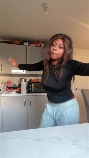 Lynnette Tina (@lynnettetina)’s videos with original sound - DJ KLIPZ🎧💫